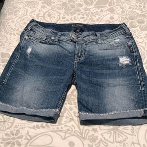 Silver Tuesday Jean Distressed Shorts 32